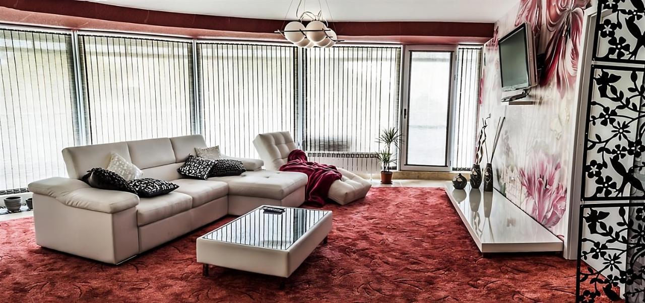 Luxury Apartments ブルガス エクステリア 写真